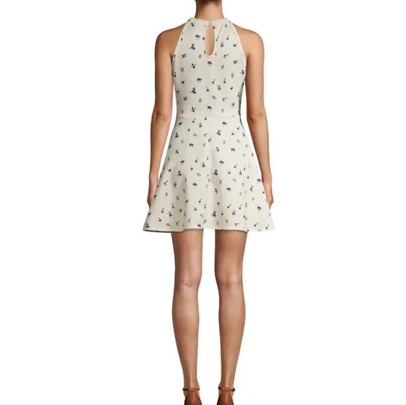 New No Boundaries Floral Spring Dress, Juniors Halter Neck Dress, Pattern dress - Picture 3 of 5